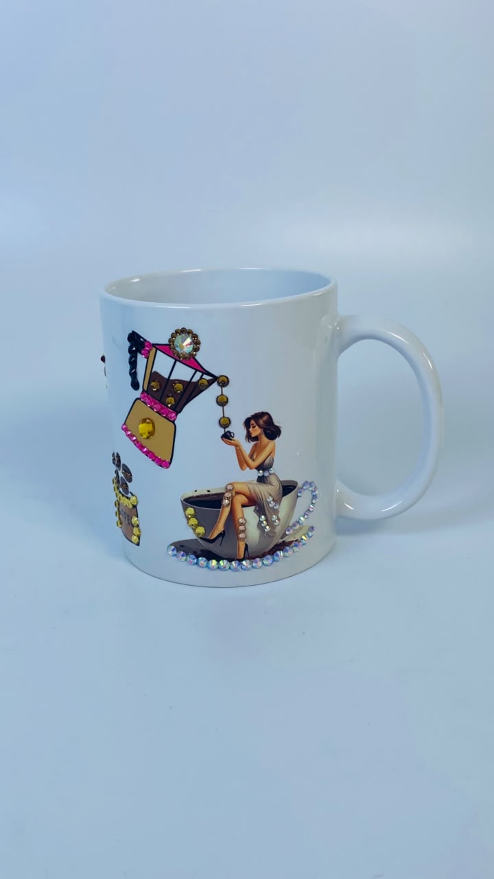 Taza Blanca Mariposa Cafe 3