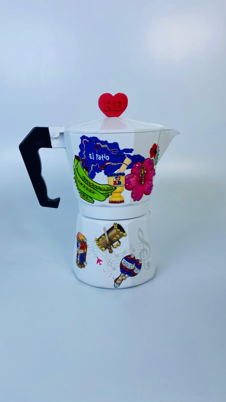 Greca blanca corazón rojo
