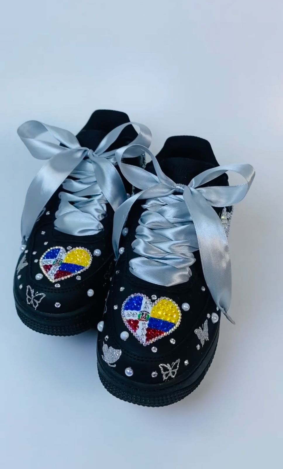 Tenis Negros Quinceañera Mariposa 2